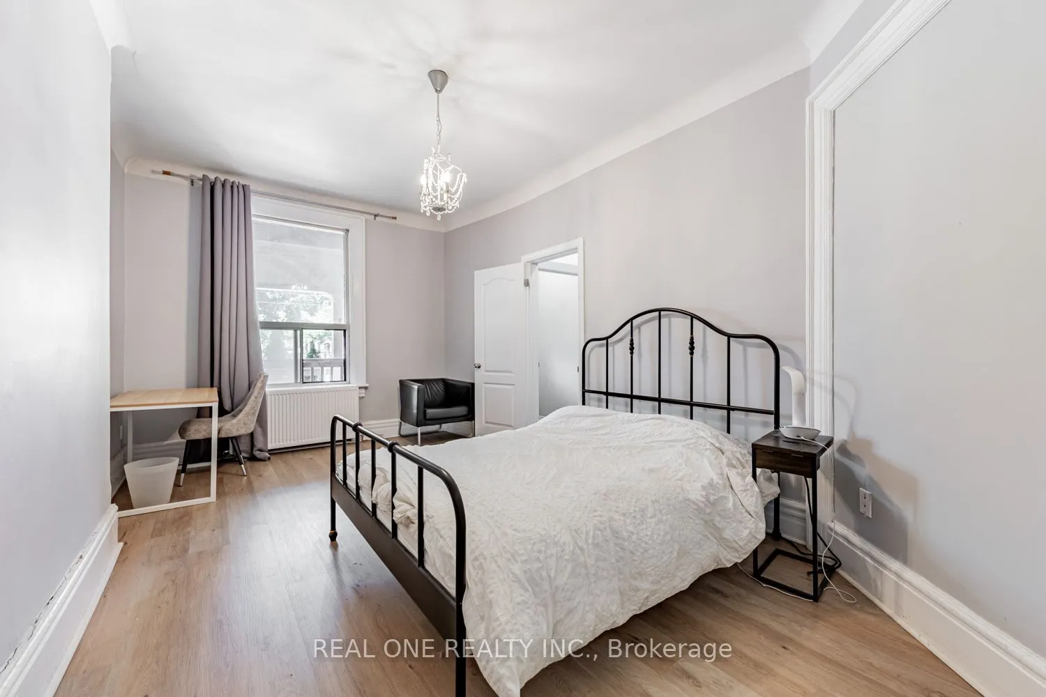 97 Lippincott Street