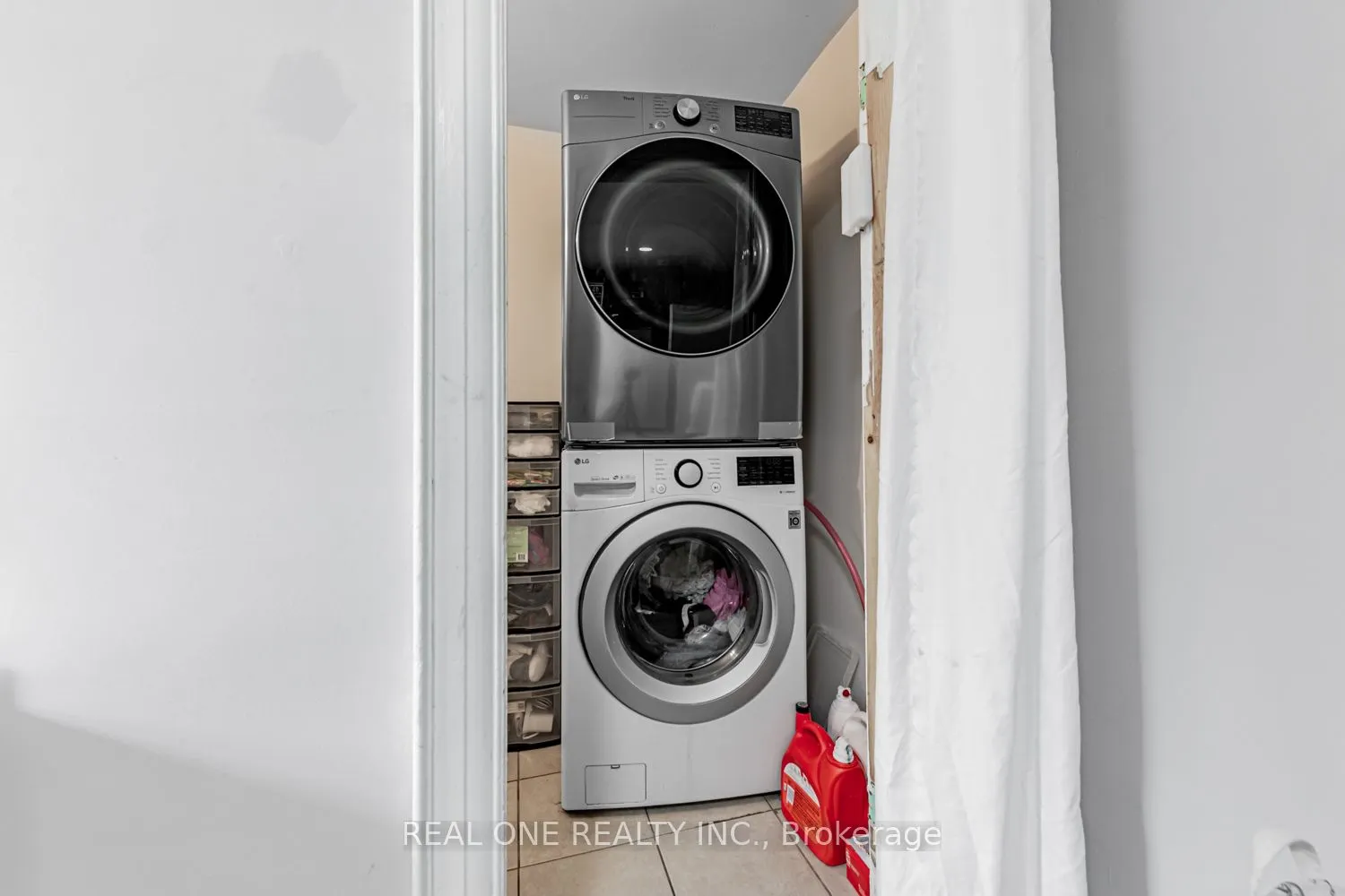 97 Lippincott Street