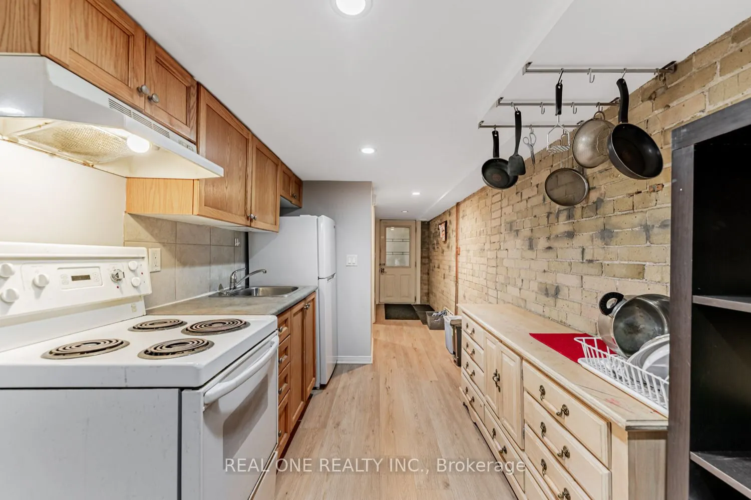 97 Lippincott Street