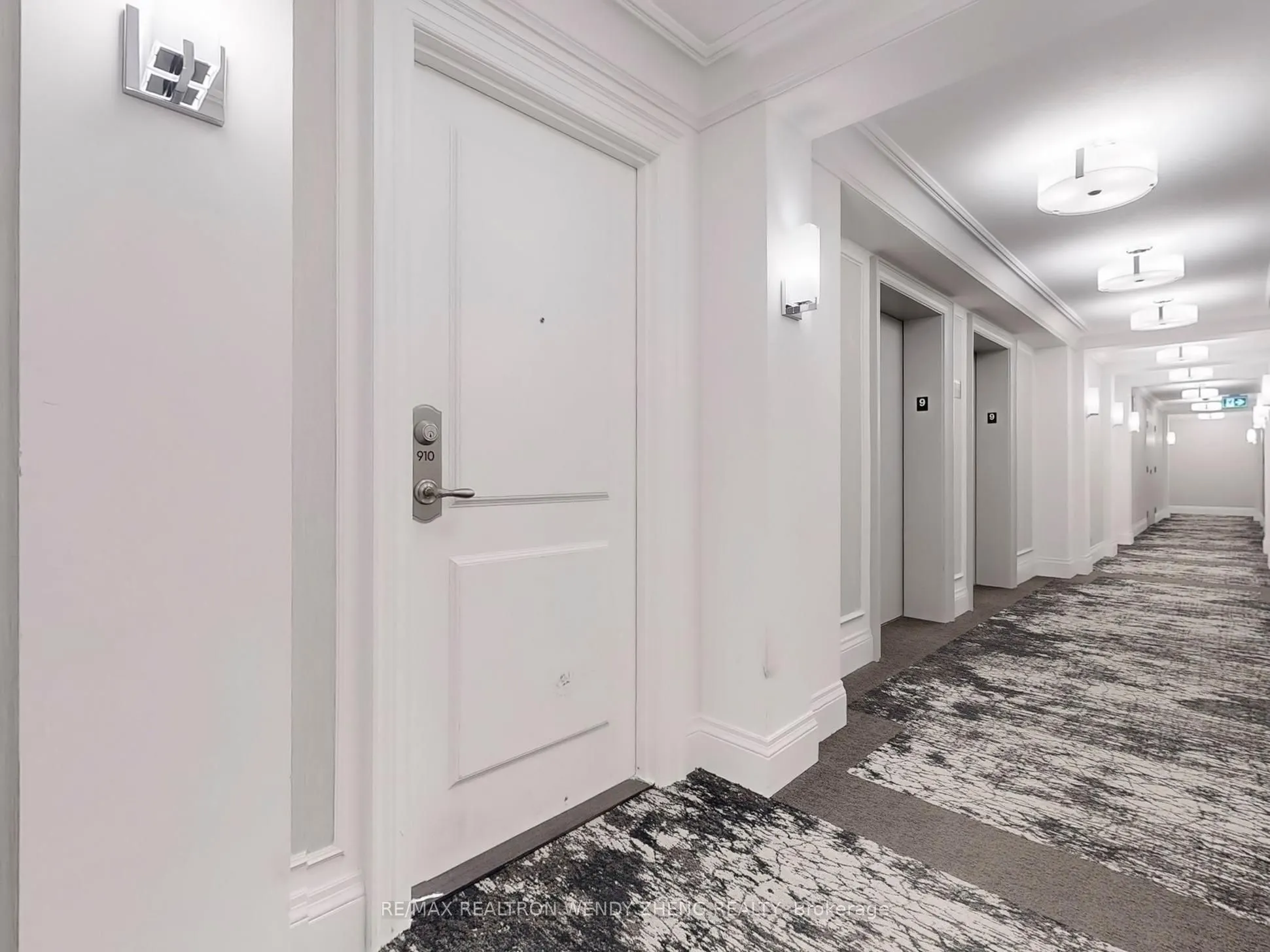 15 Greenview Avenue, #910