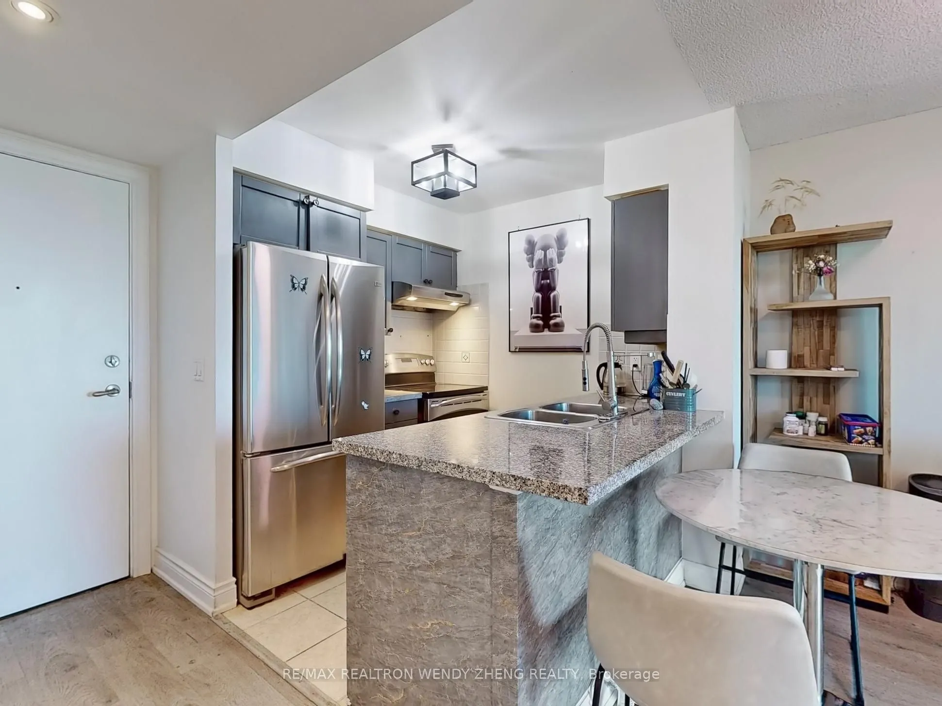 15 Greenview Avenue, #910