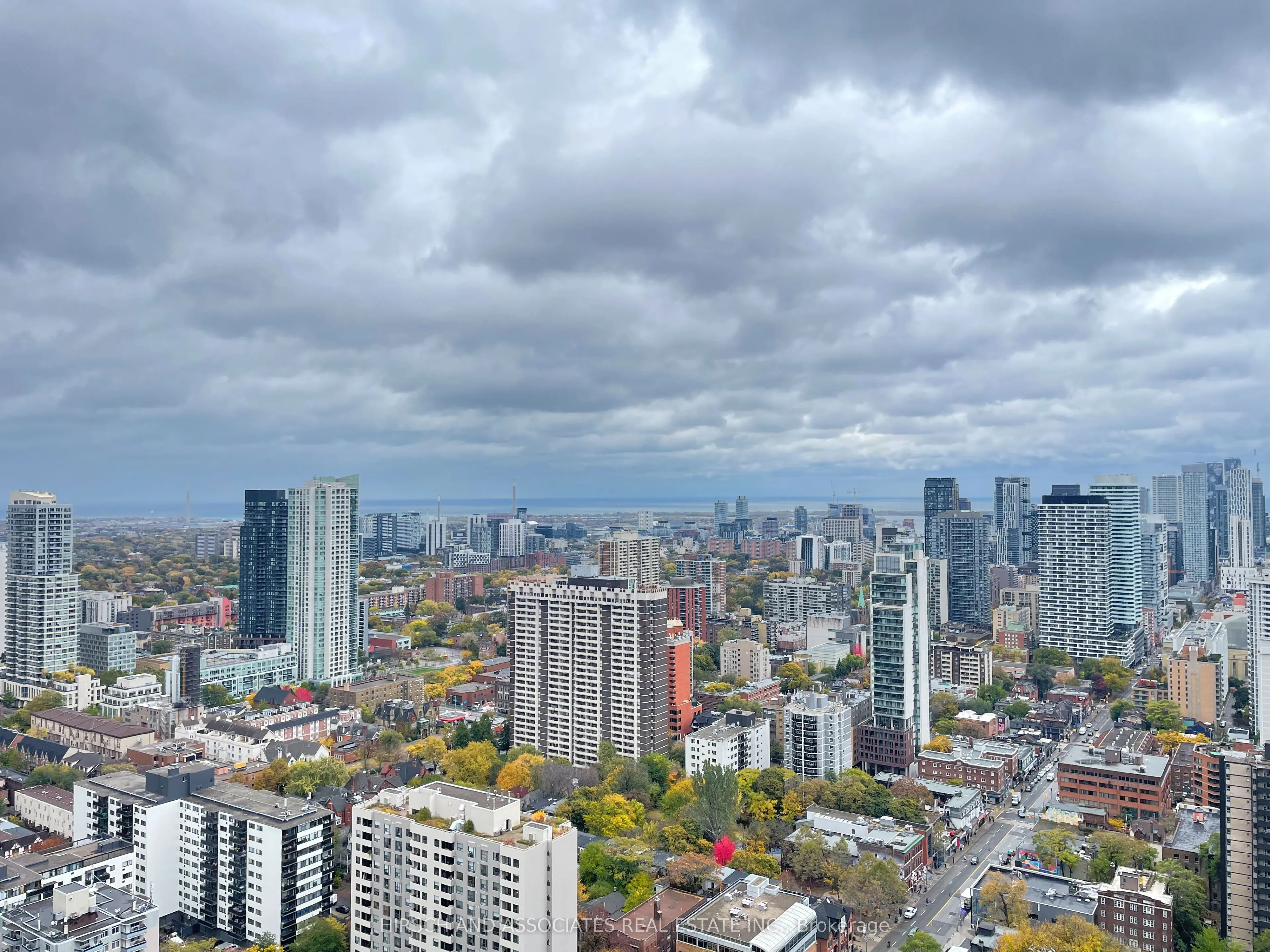 55 Charles Street E, #3704