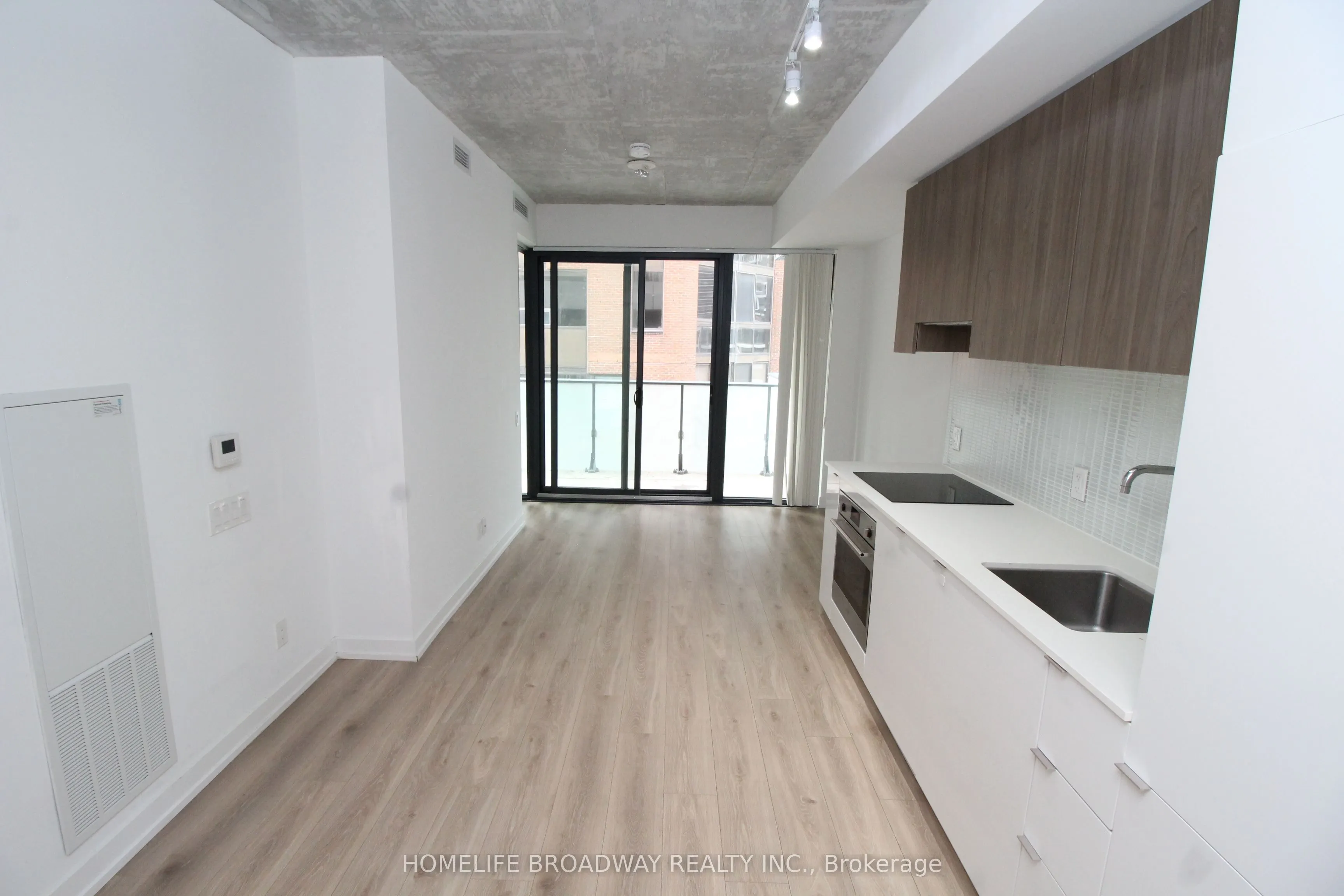 161 Roehampton Avenue, #524