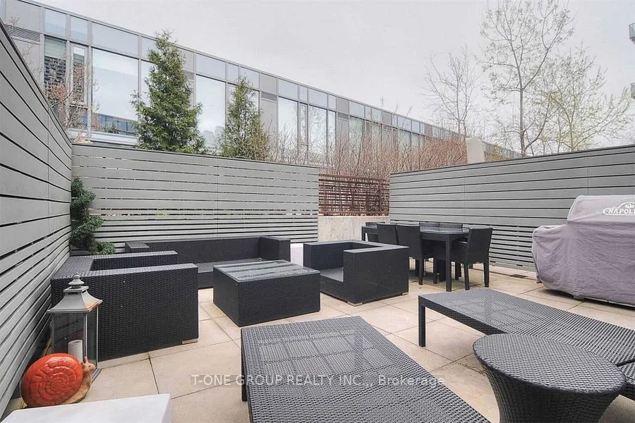 3 Market Street, #638