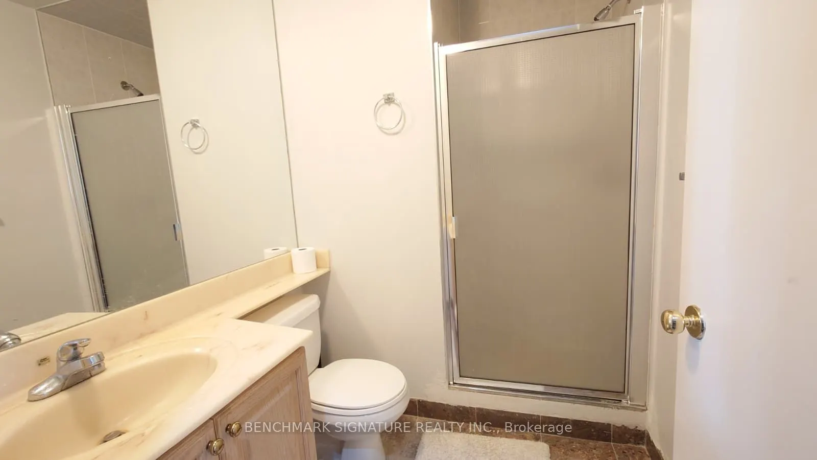 7 King Street E, #2104