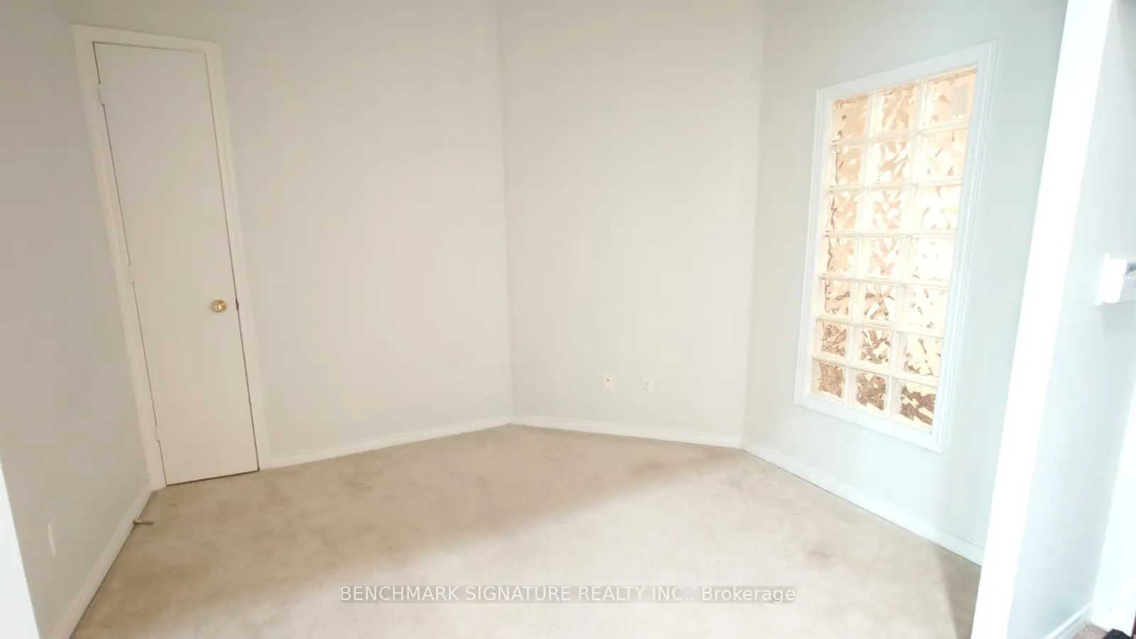 7 King Street E, #2104