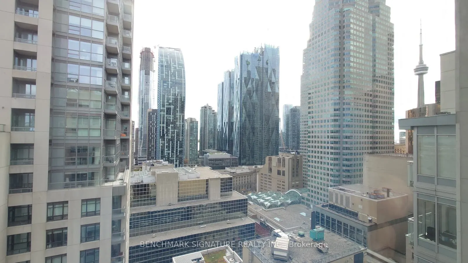 7 King Street E, #2104