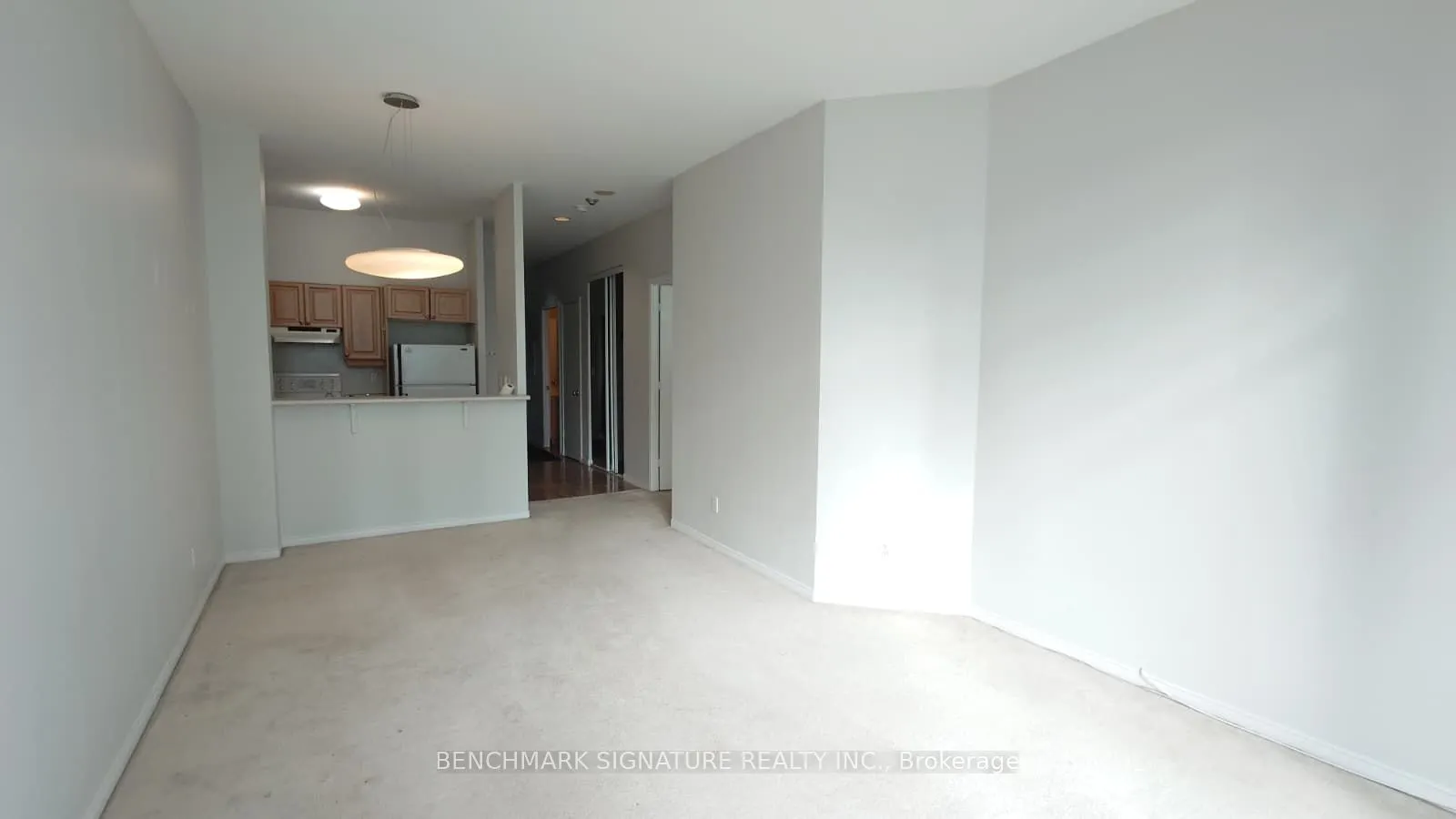 7 King Street E, #2104