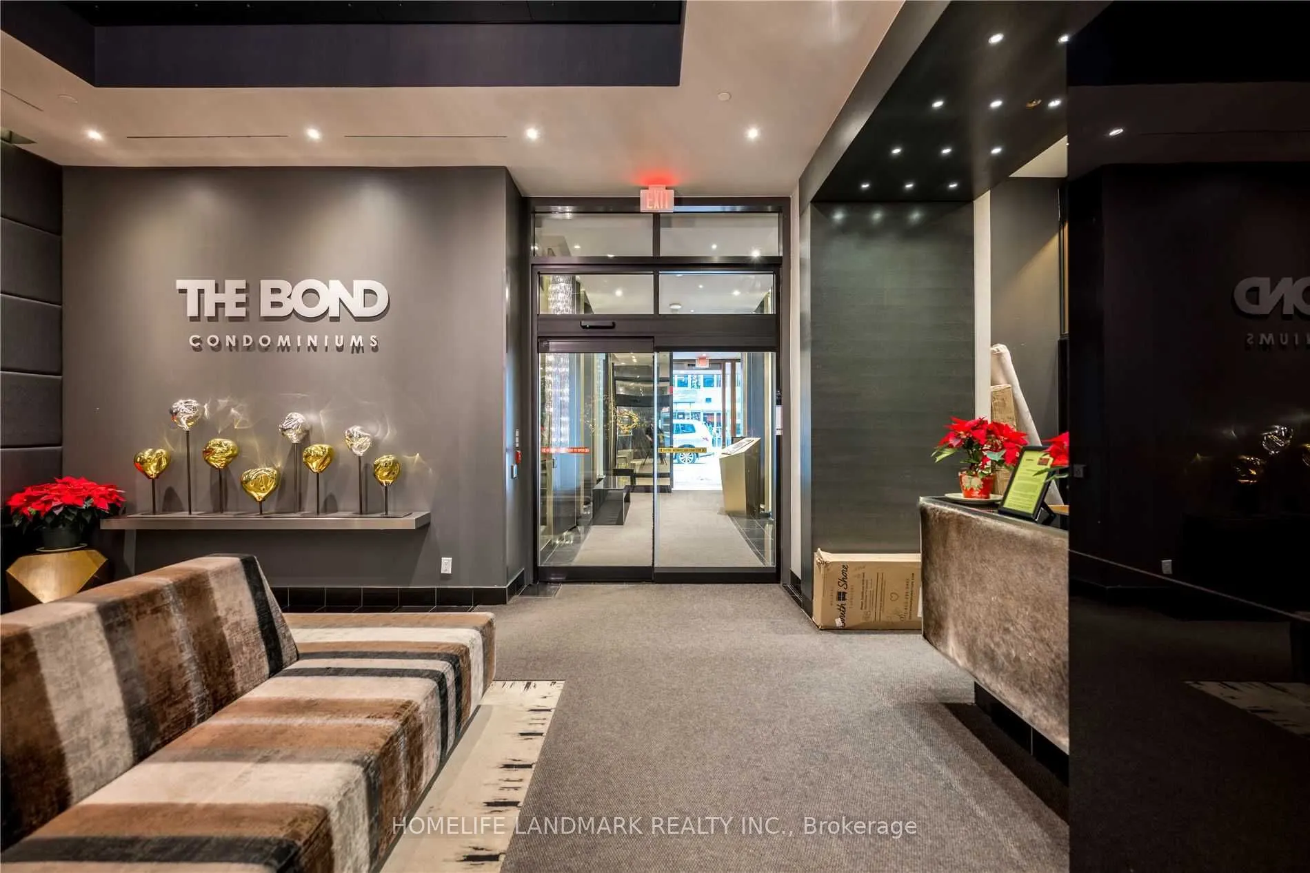 290 Adelaide Street W, #1911