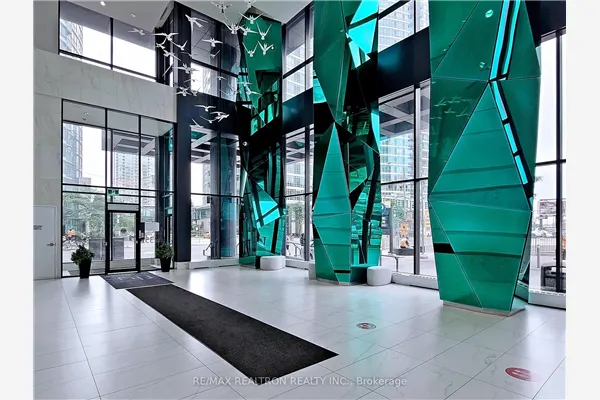 352 Front Street W, #2003