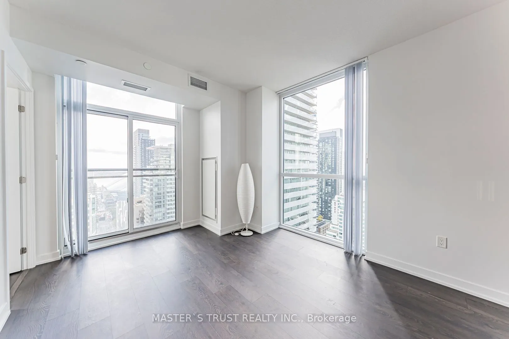 99 John Street, #3004