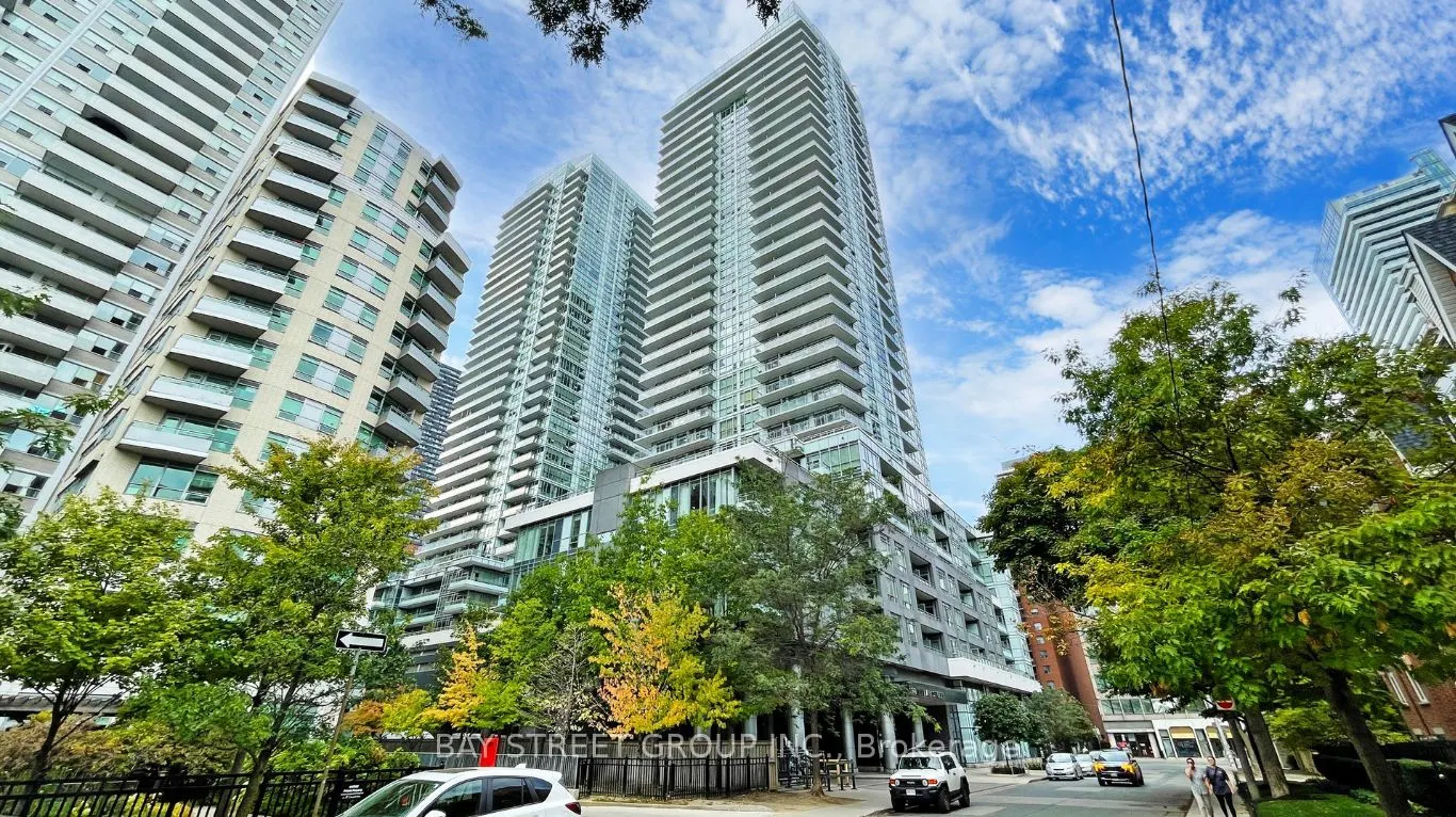 98 Lillian Street, #918