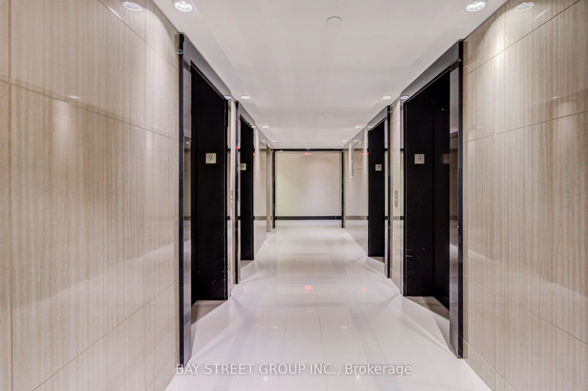 98 Lillian Street, #918