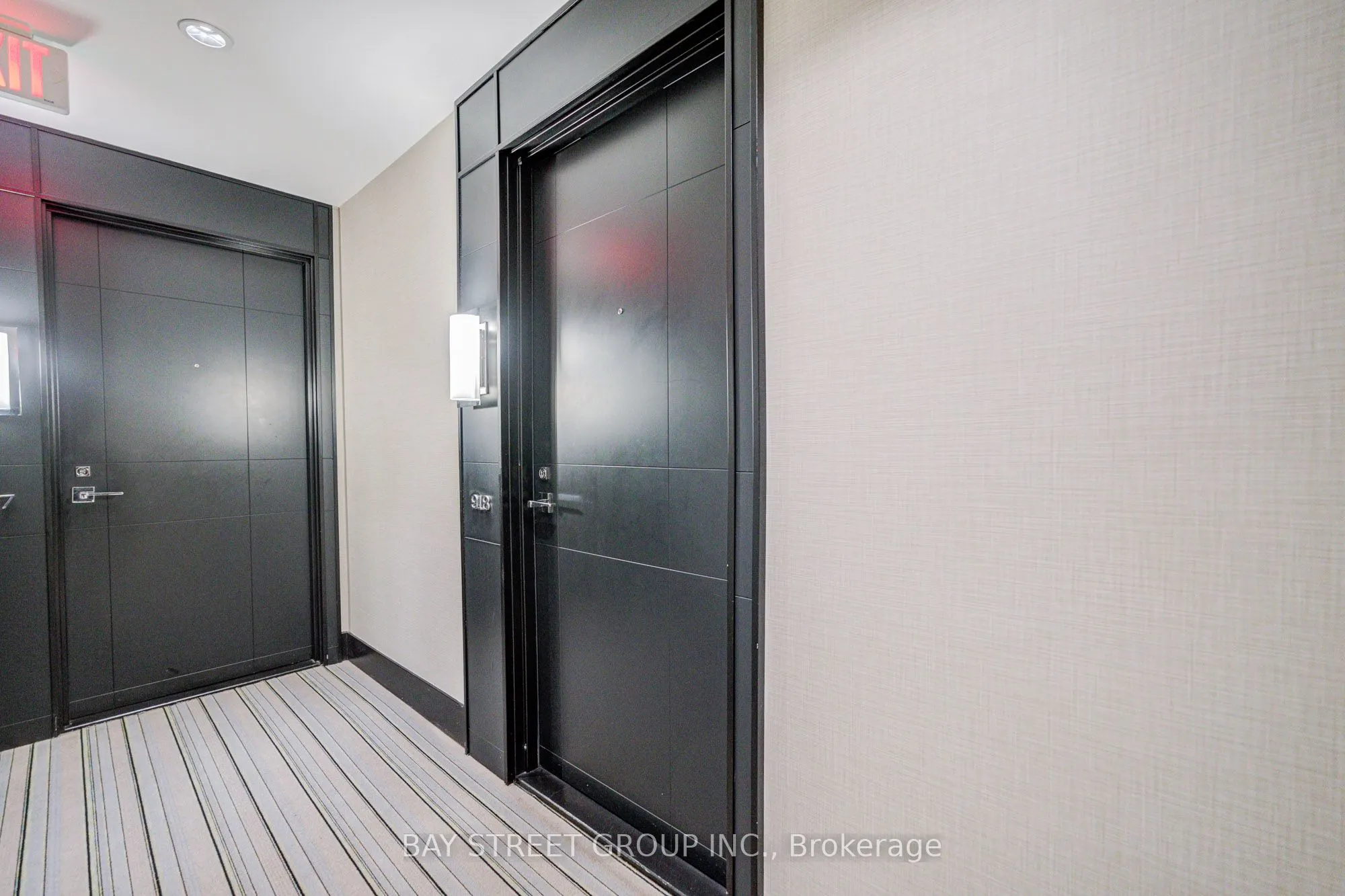 98 Lillian Street, #918