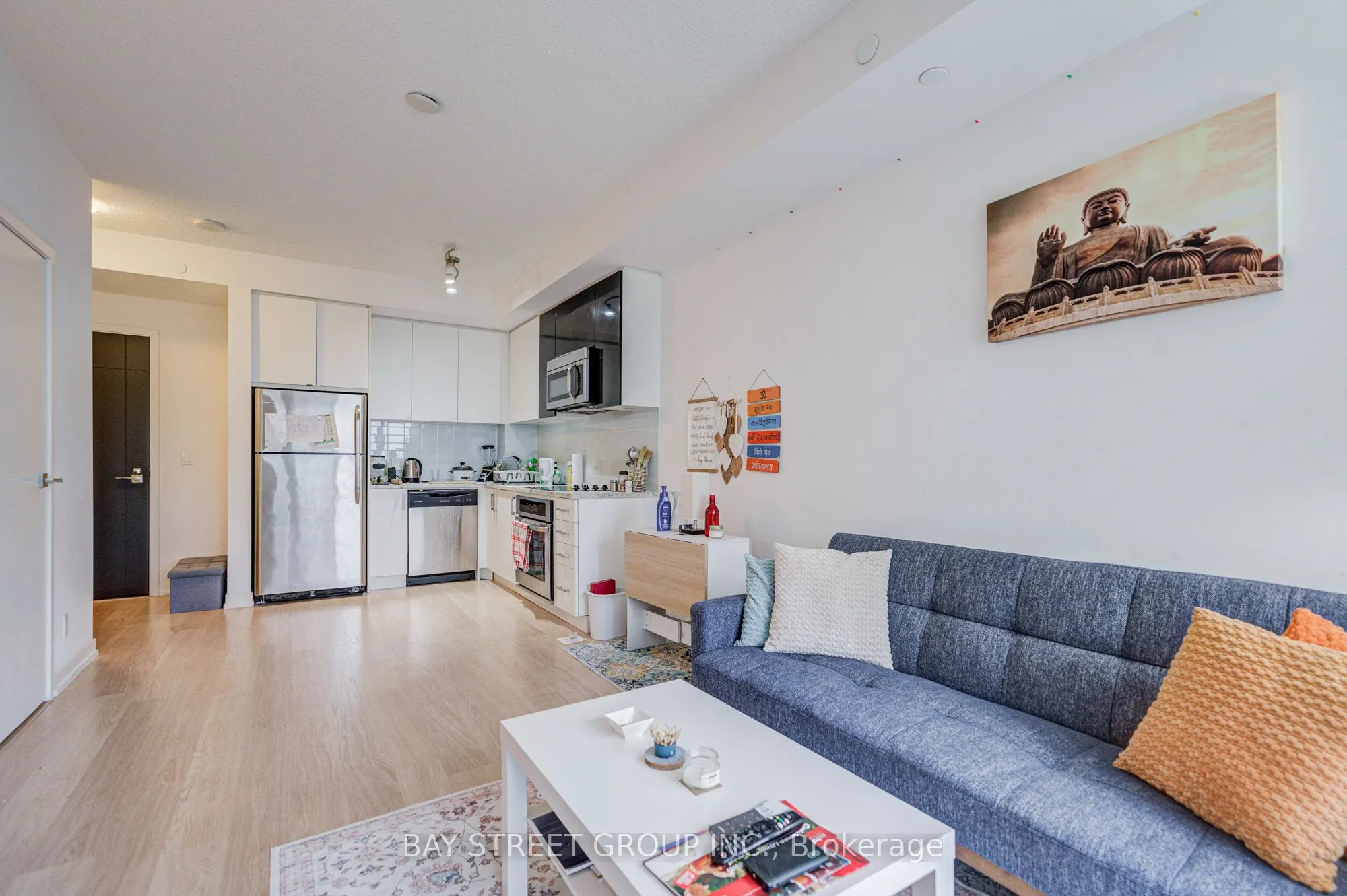 98 Lillian Street, #918