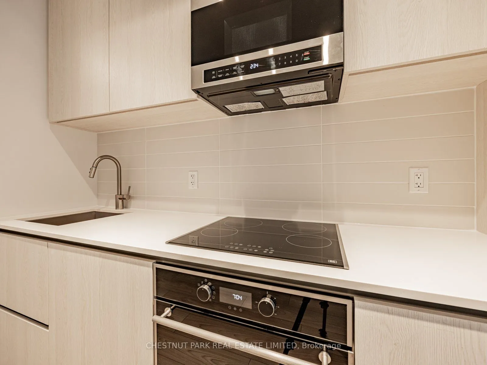 110 Broadway Avenue, #1006 S