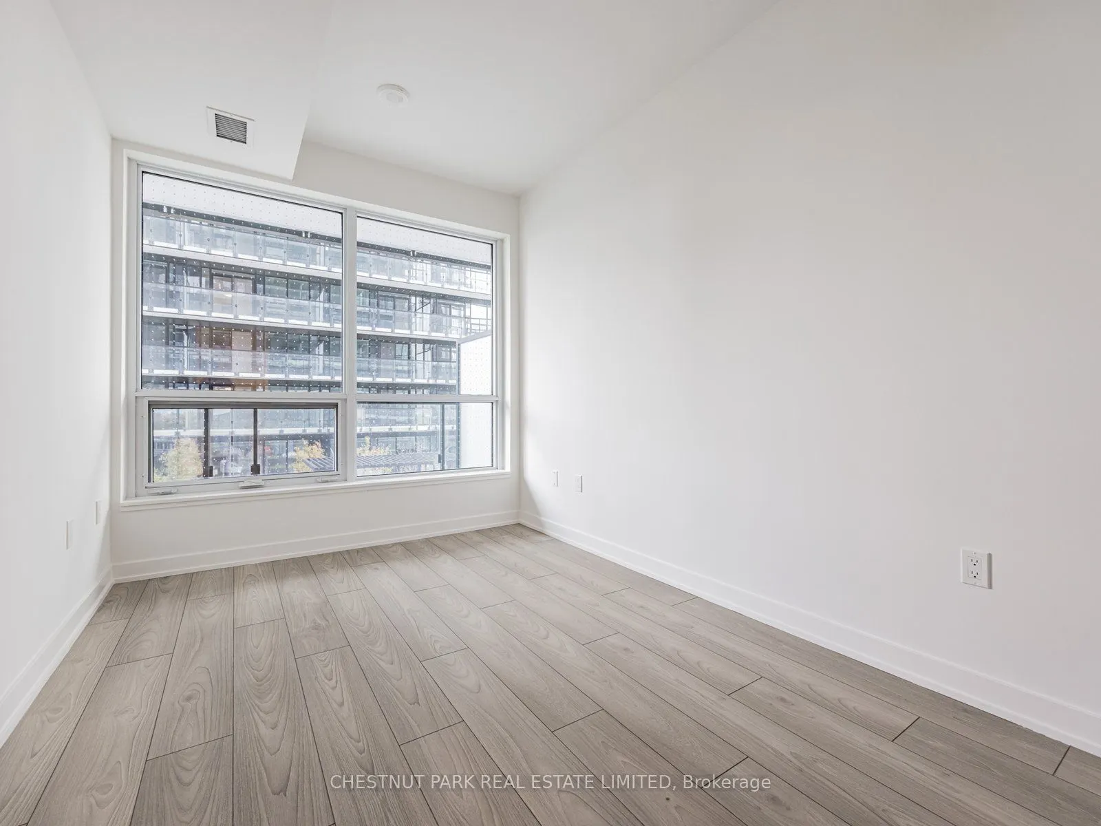 110 Broadway Avenue, #1006 S