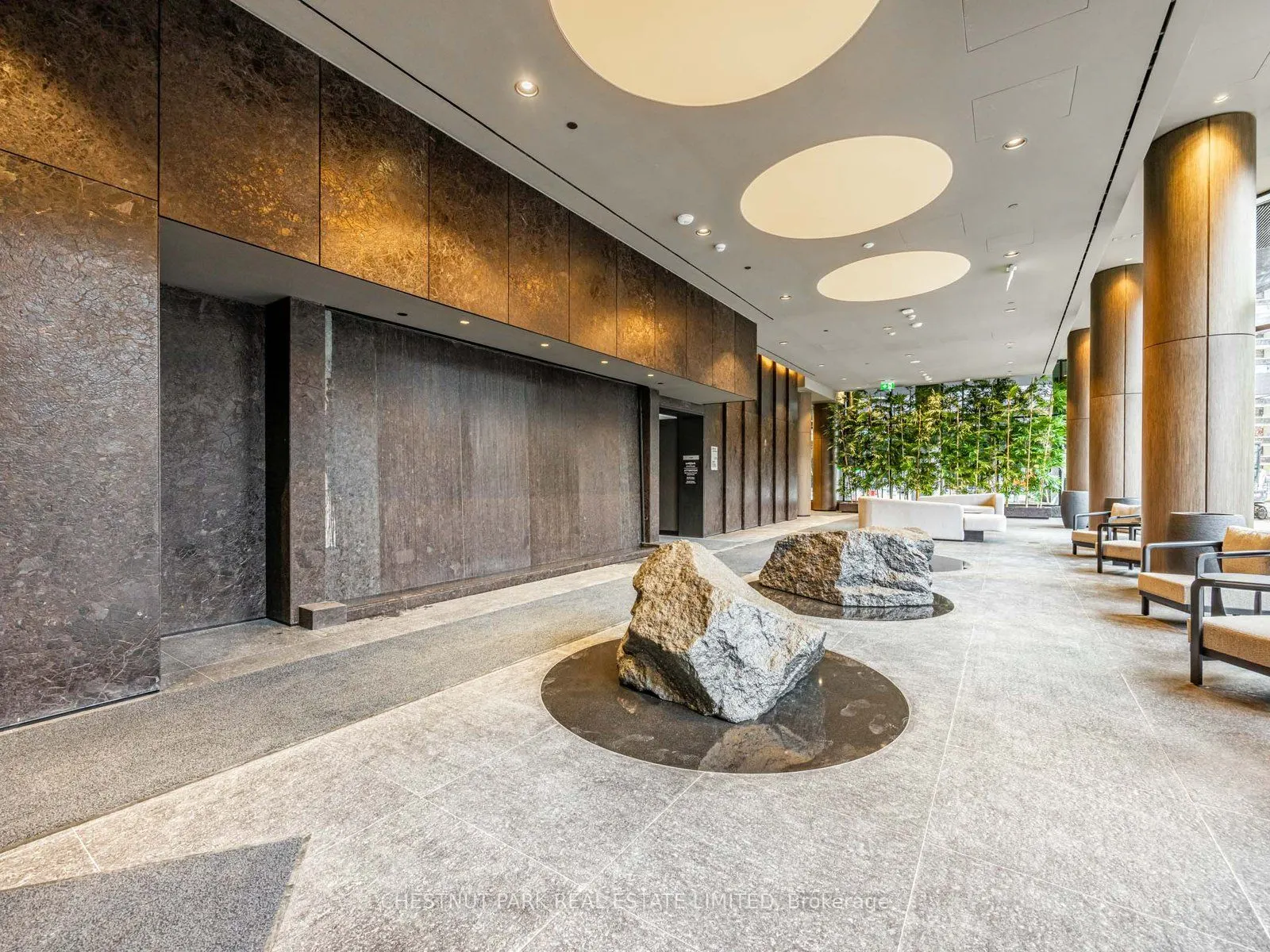 110 Broadway Avenue, #1006 S