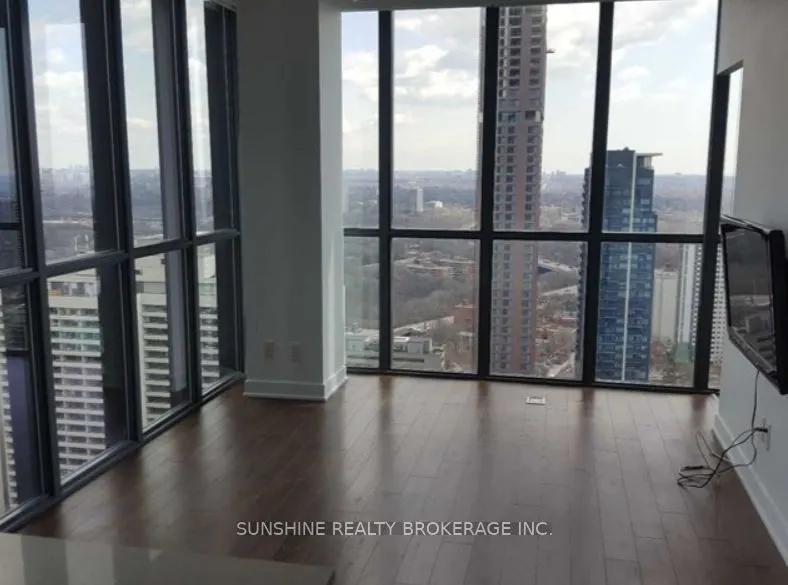 110 Charles Street E, #3606