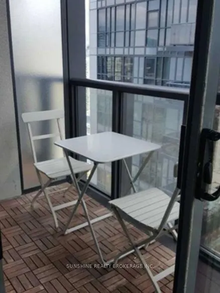 110 Charles Street E, #3606