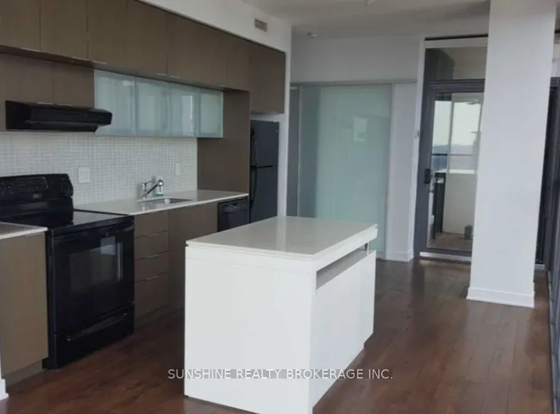 110 Charles Street E, #3606