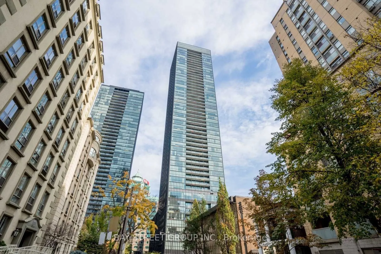 101 Charles Street E, #1709