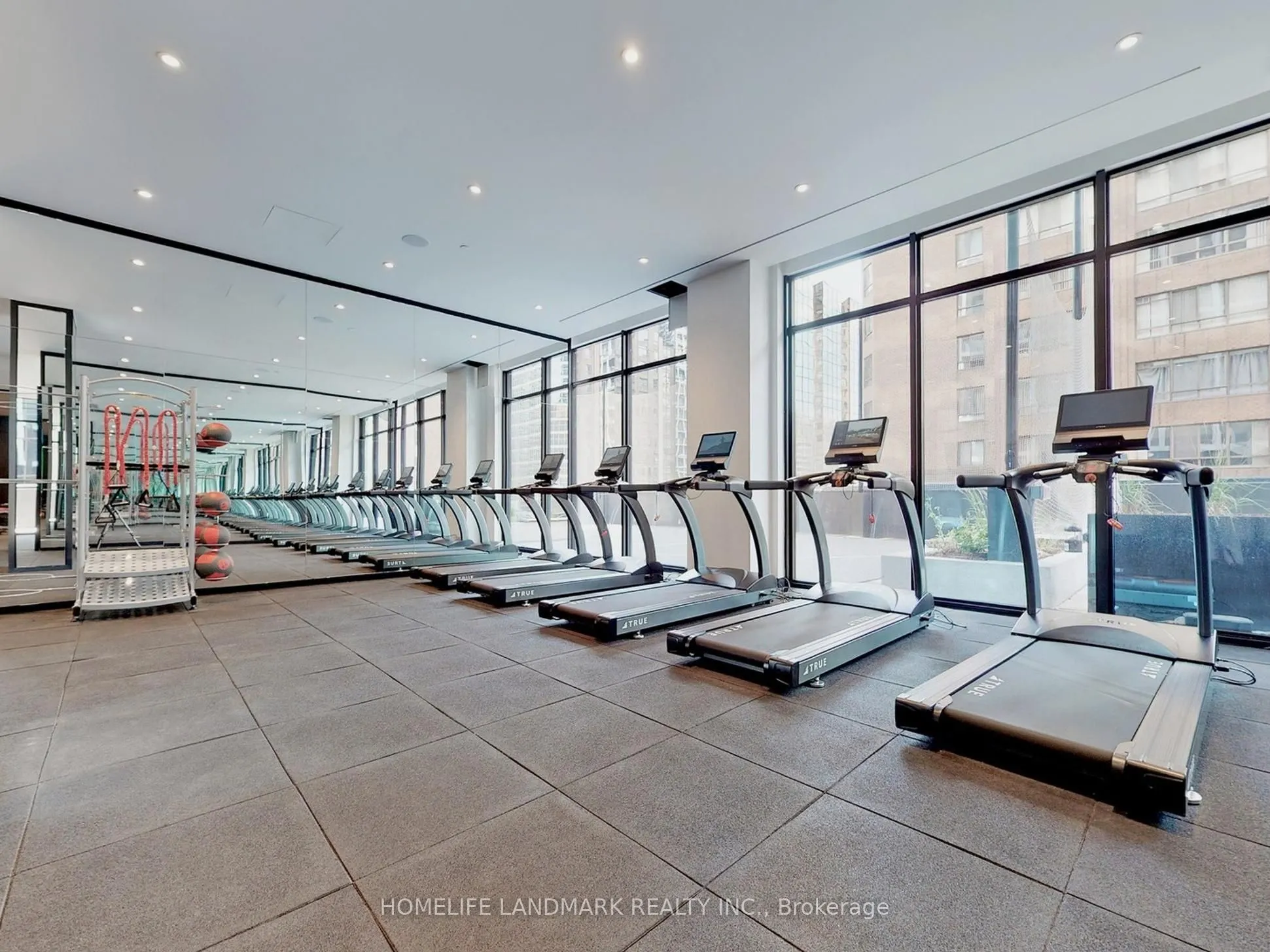 20 Edward Street, #2007