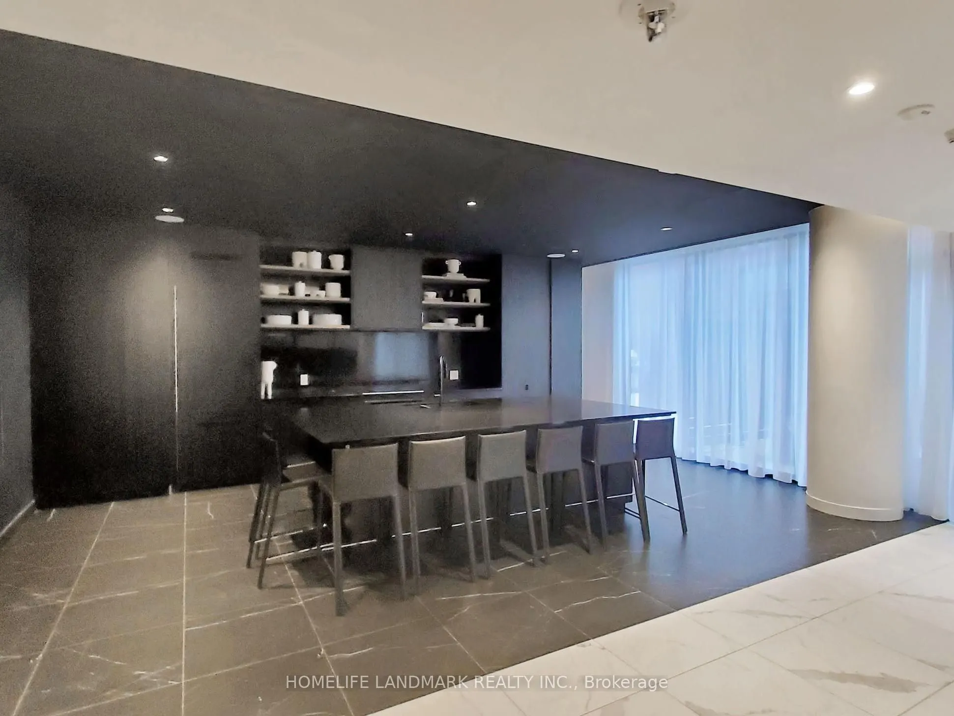 20 Edward Street, #2007