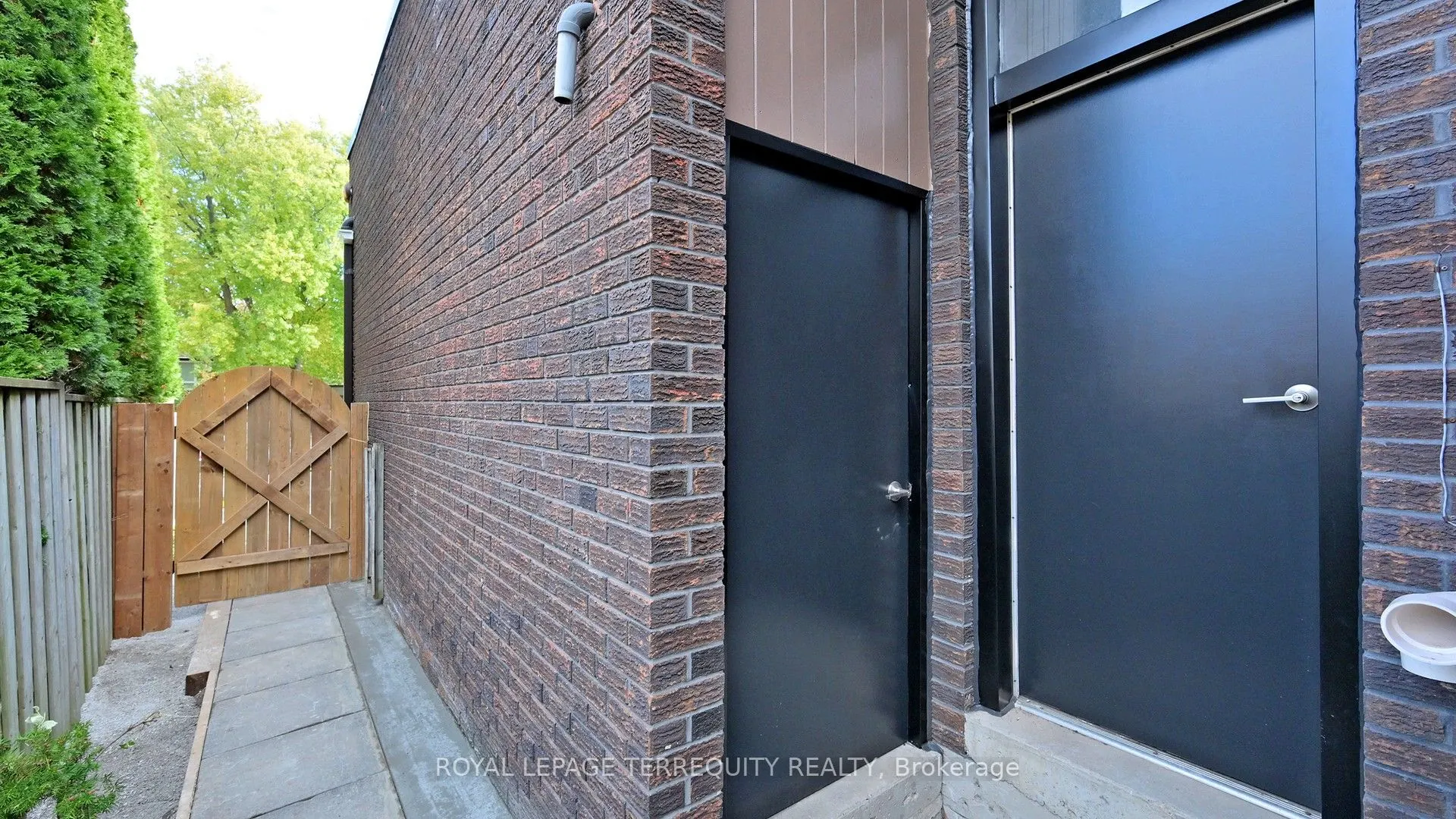 41 Beardmore Crescent