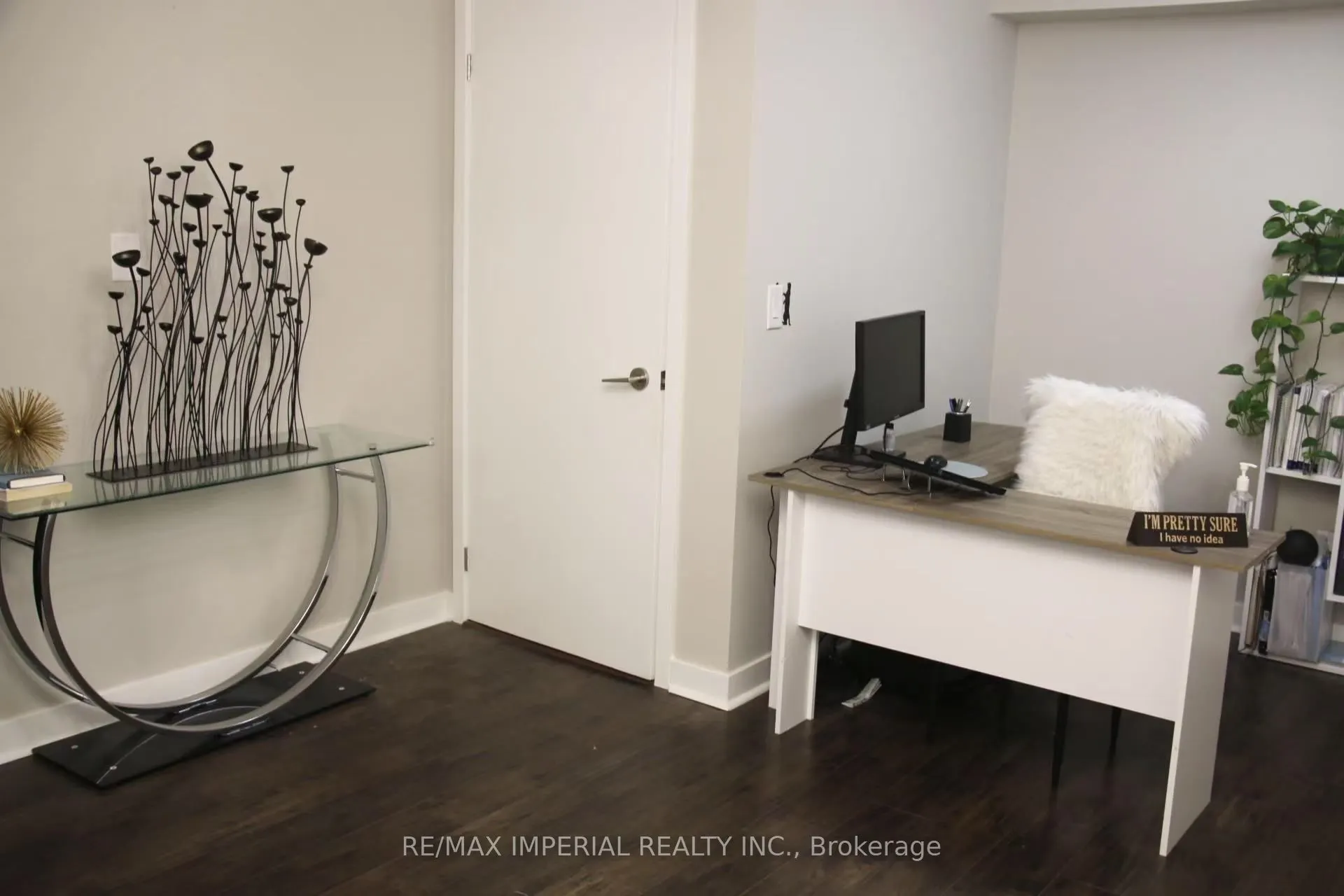 295 Adelaide Street W, #723