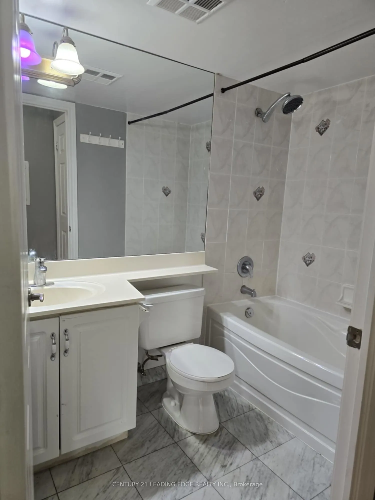 80 Harrison Garden Boulevard, #625