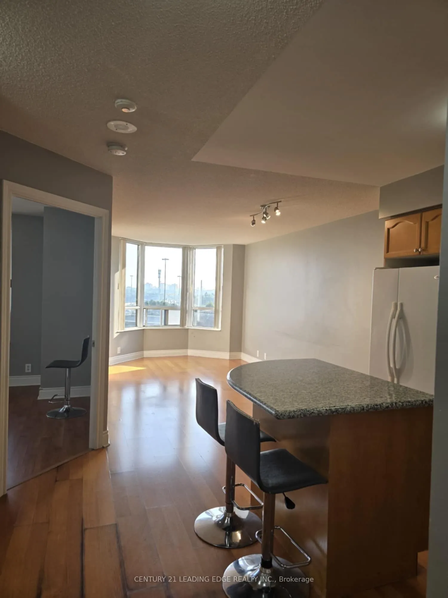 80 Harrison Garden Boulevard, #625