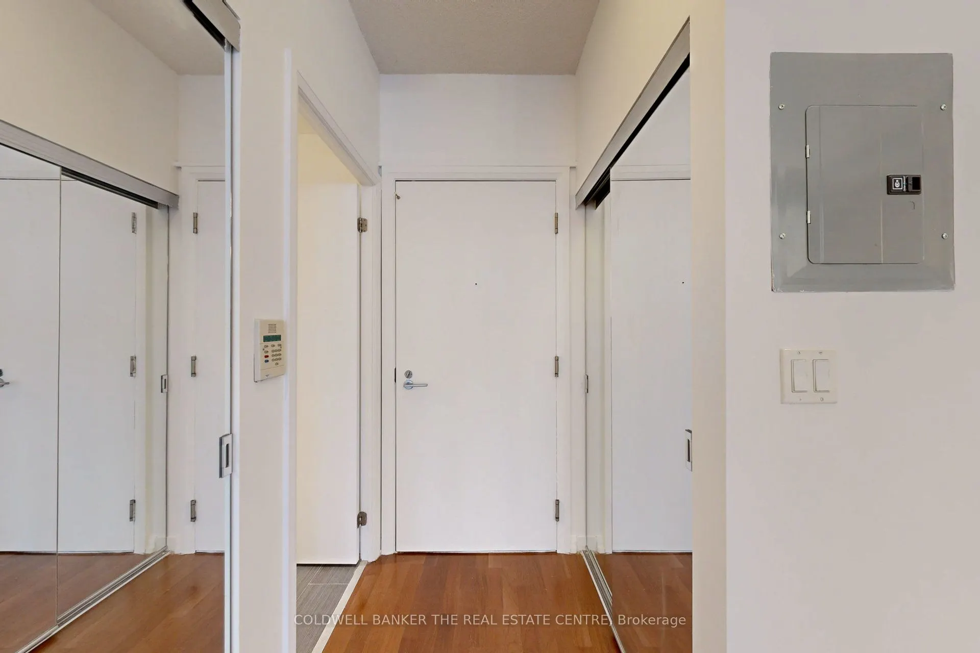 111 Elizabeth Street, #1118