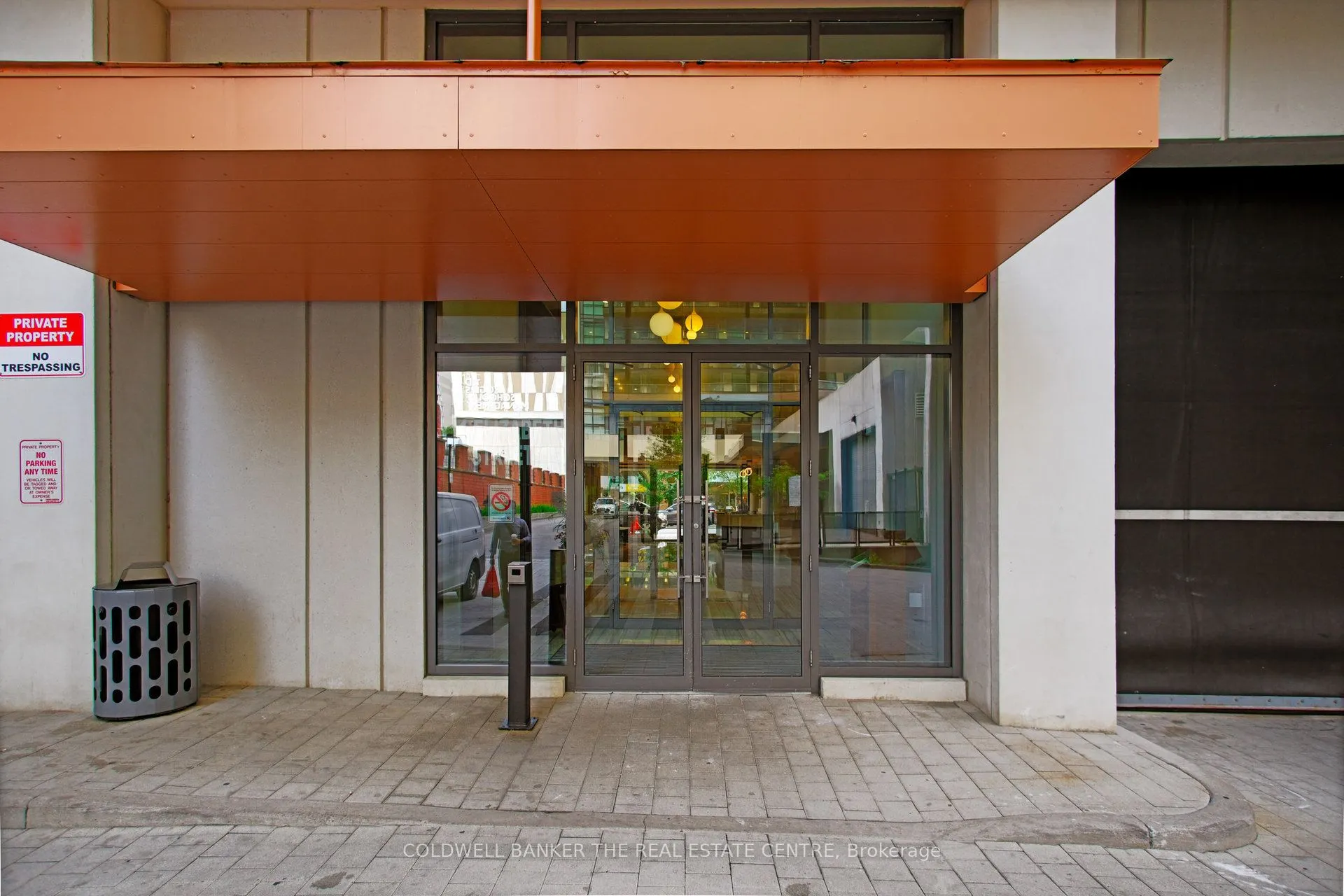 111 Elizabeth Street, #1118