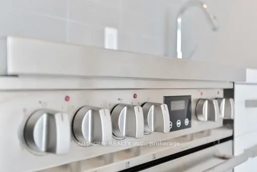 455 Front Street E, #N1111