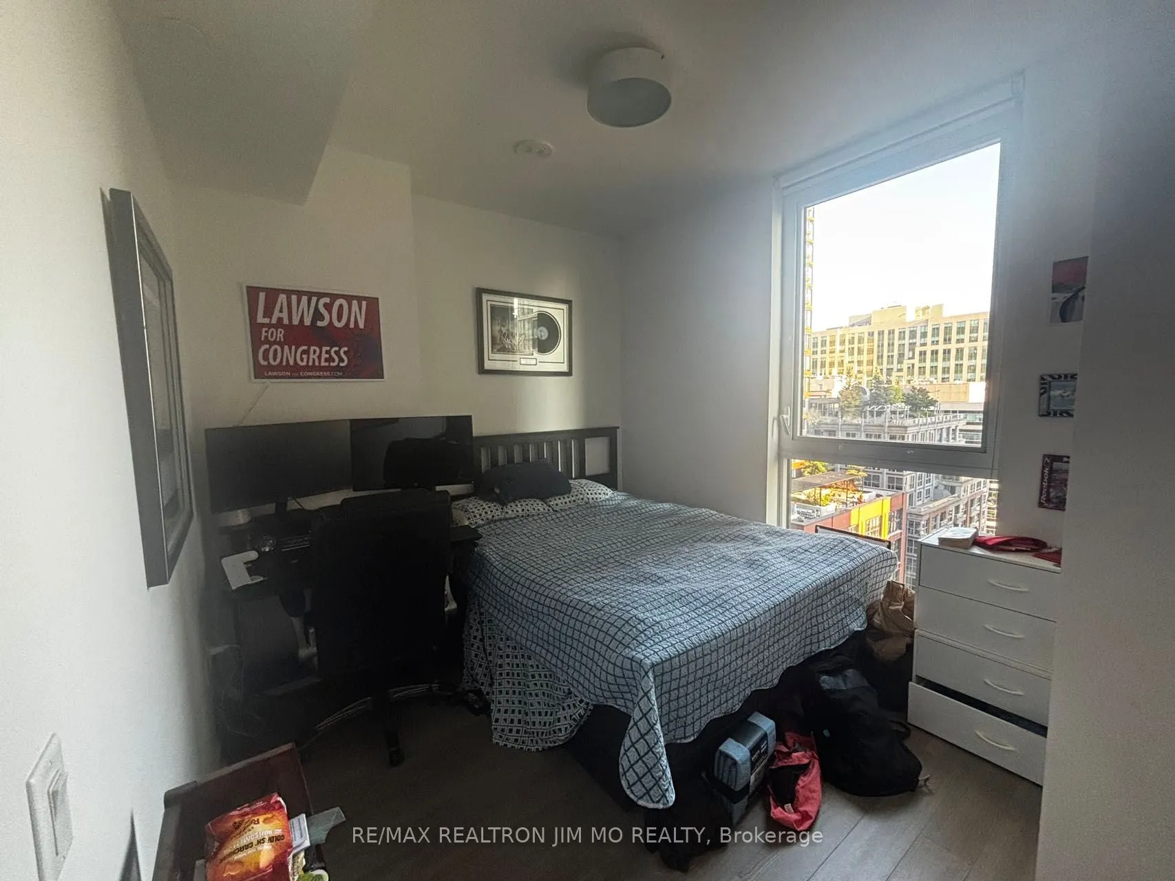 357 King Street W, #1008