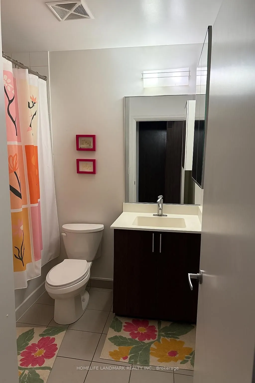 17 Kenaston Gardens, #409