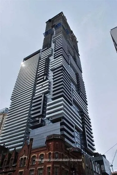 7 Grenville Street, #517