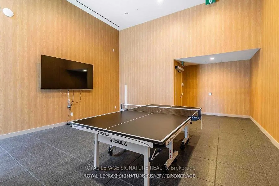 7 Grenville Street, #517