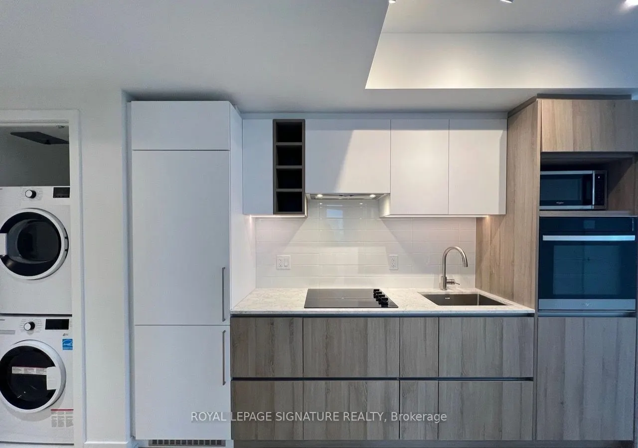 319 Jarvis Street, #4202