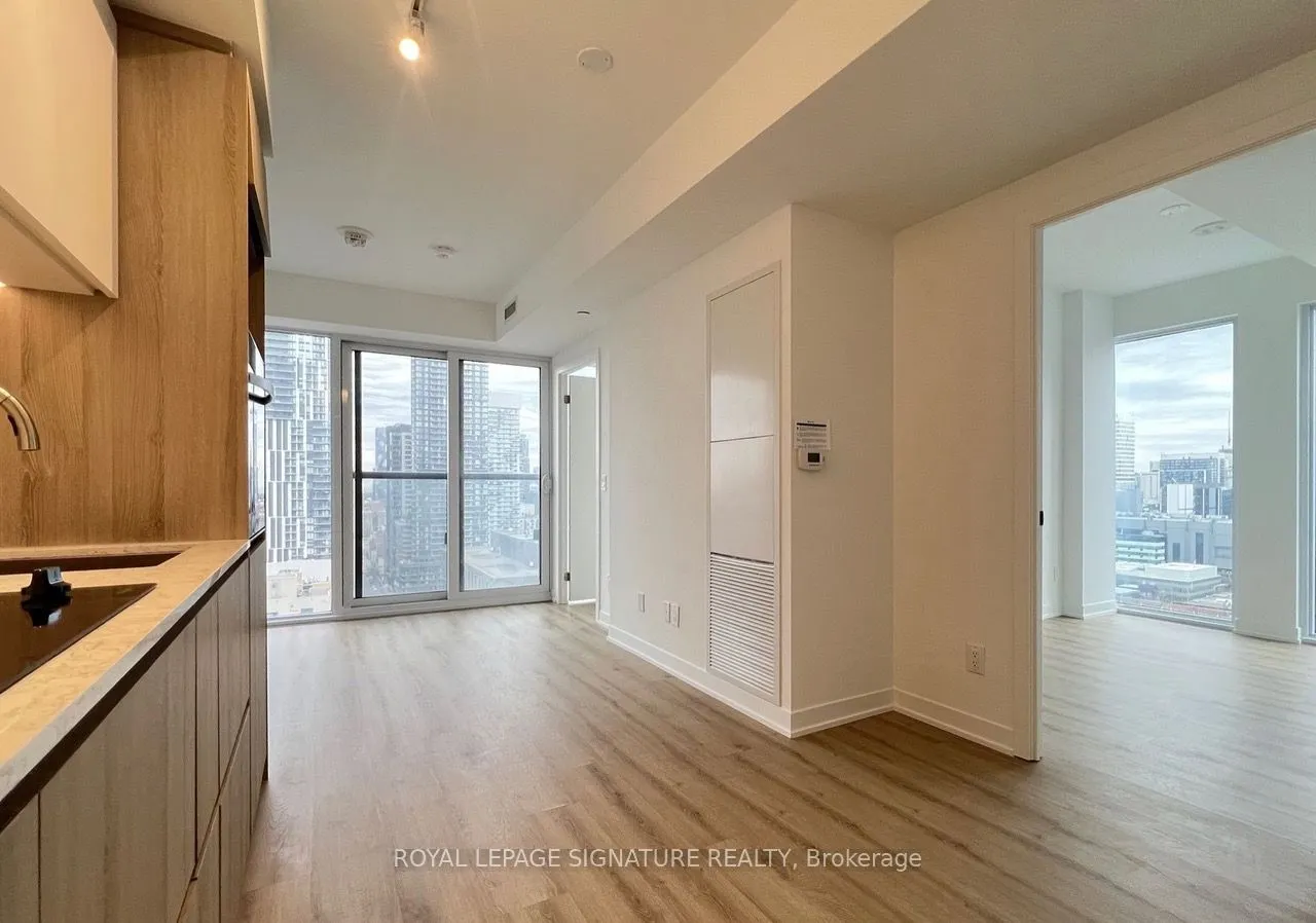 319 Jarvis Street, #4202