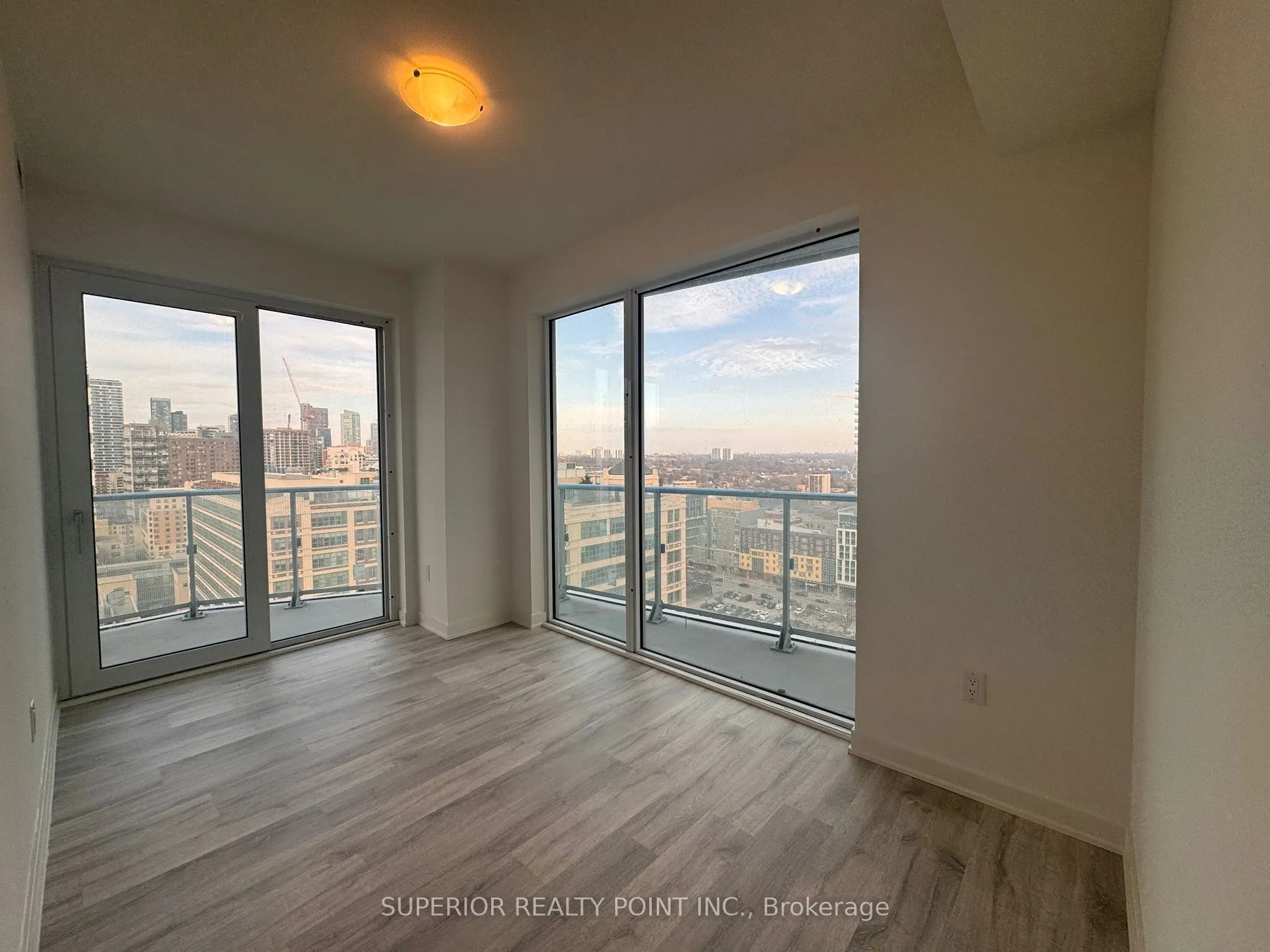 100 Dalhousie Street, #1904