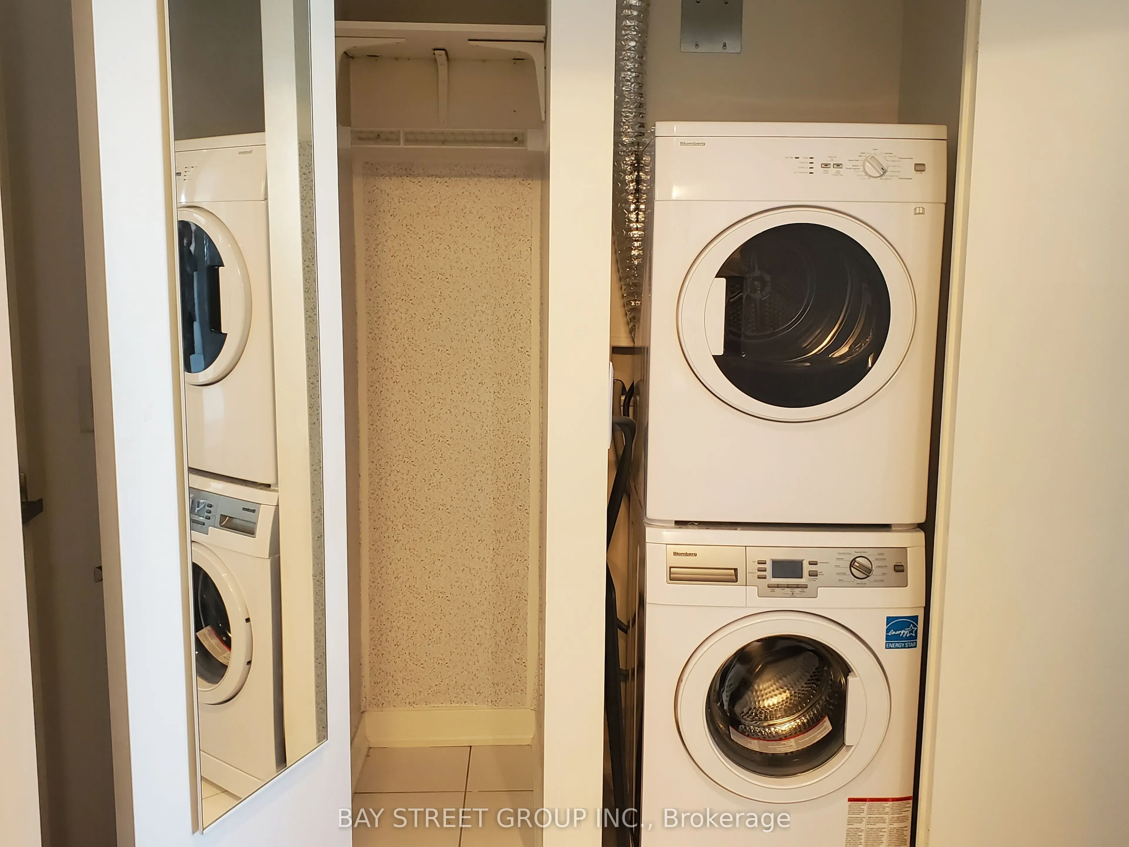 100 Harbour Street, #6708