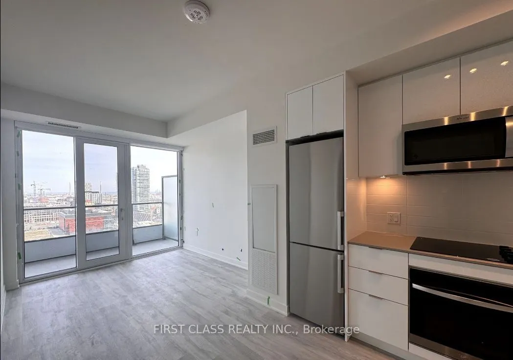 70 Princess Street, #1803 E