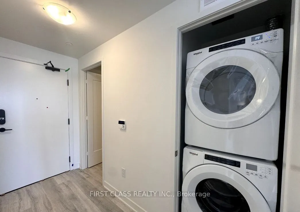 70 Princess Street, #1803 E