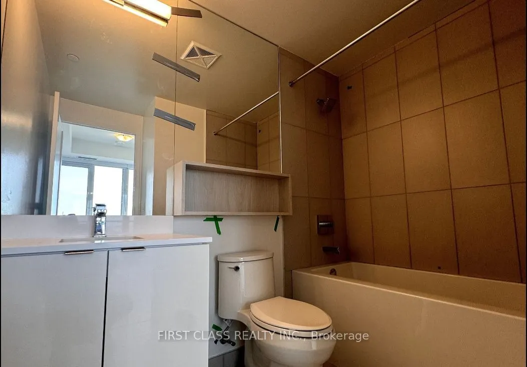 70 Princess Street, #1803 E