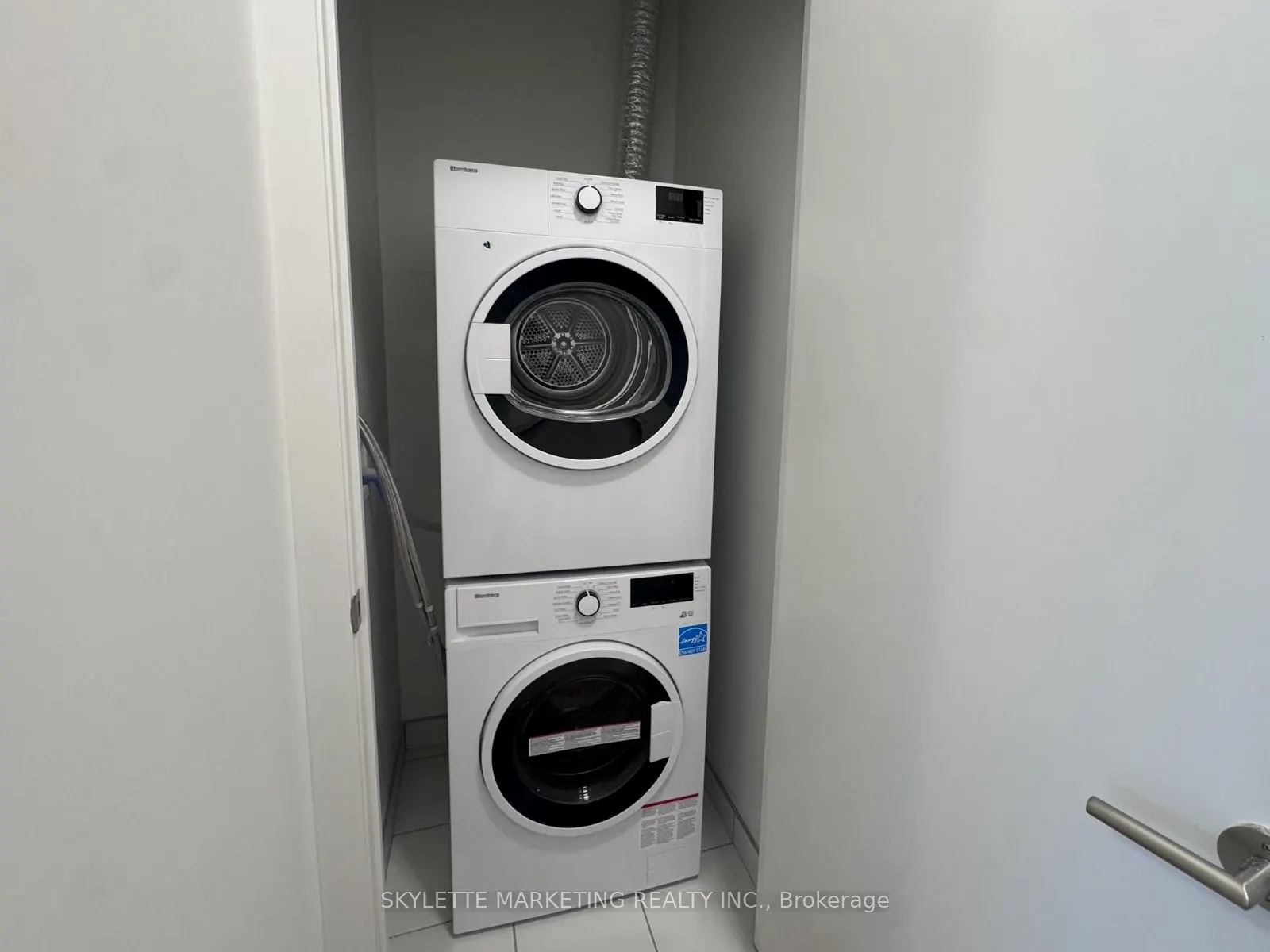 1 Kyle Lowry Road, #118