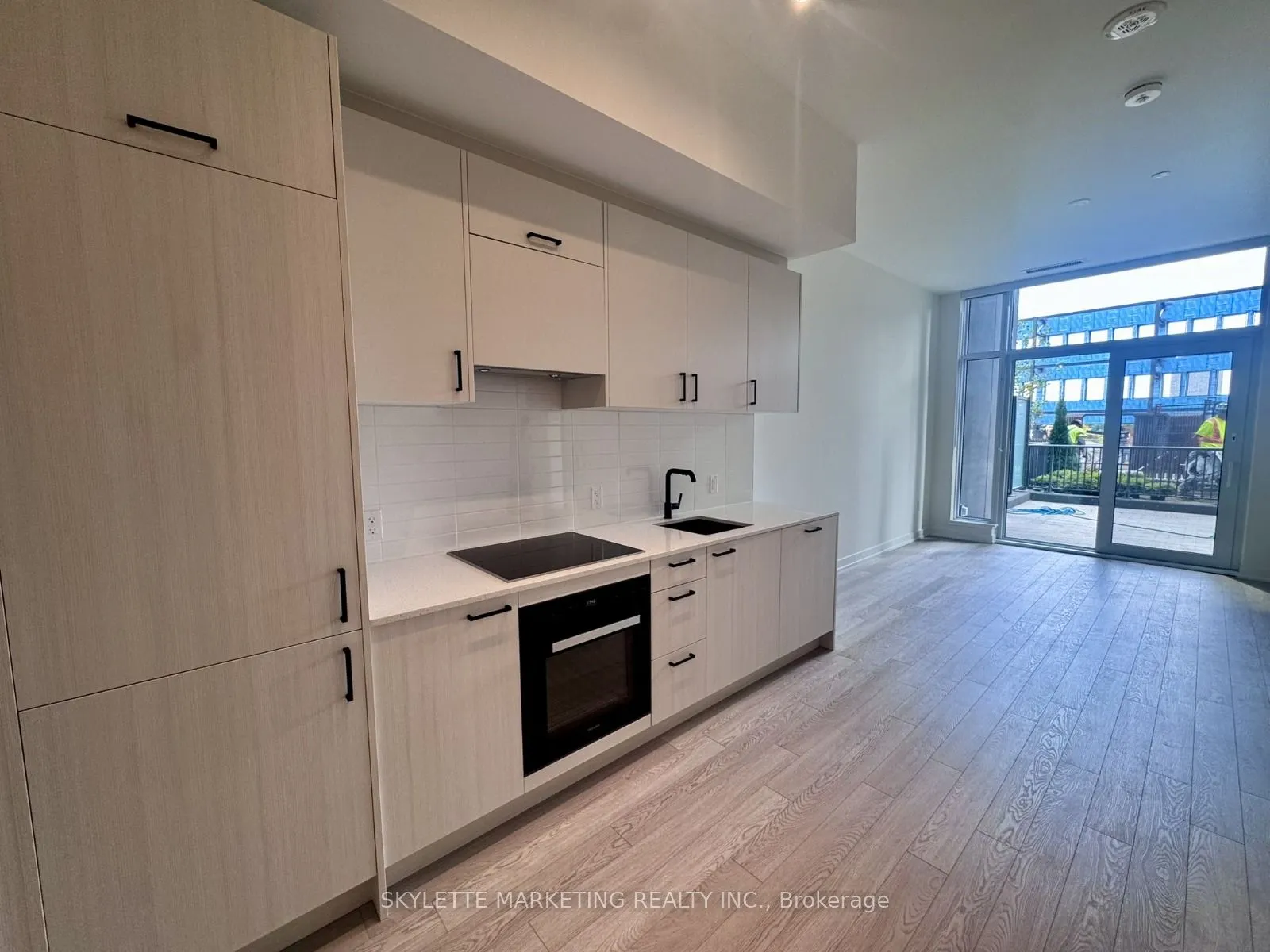 1 Kyle Lowry Road, #118