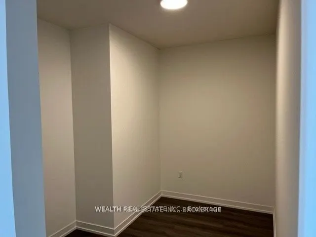 138 Downes Street, #908