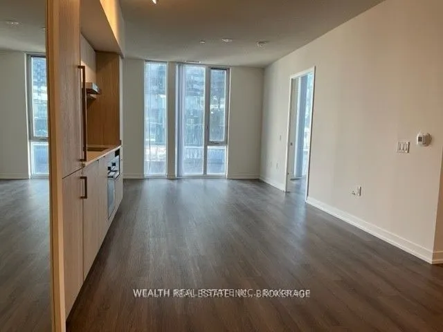 138 Downes Street, #908